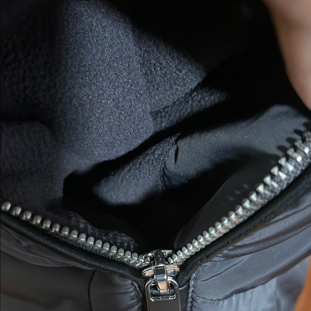 Guess winter jacket - Picture 9 of 9